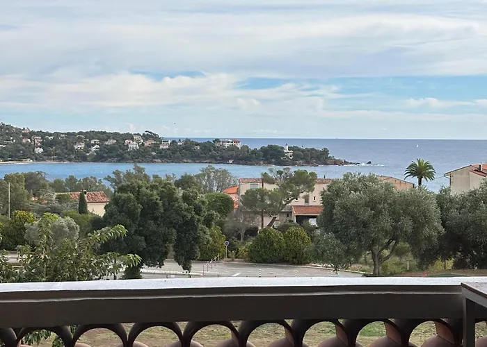 Appartement Cap Esterel 2 Pièces, Climatisation Et Parking Inclus - Fr-1-504-697 *